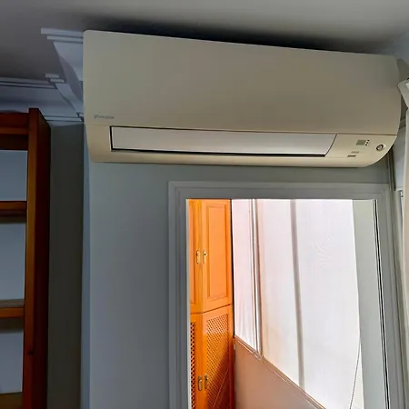 Alquilaencanarias Plaza Roja