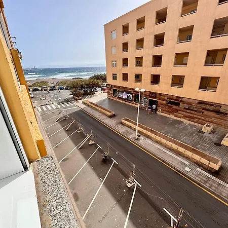 Apartment Alquilaencanarias Plaza Roja El Medano (Tenerife)